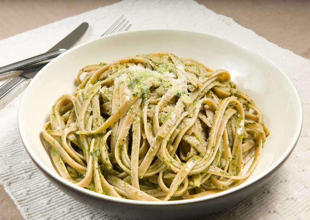 Linguine al pesto